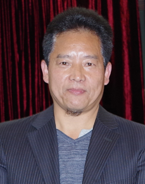李易儒
